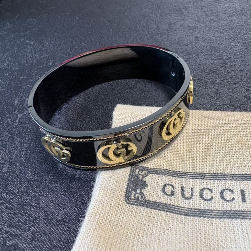Gvc*1 bracelets